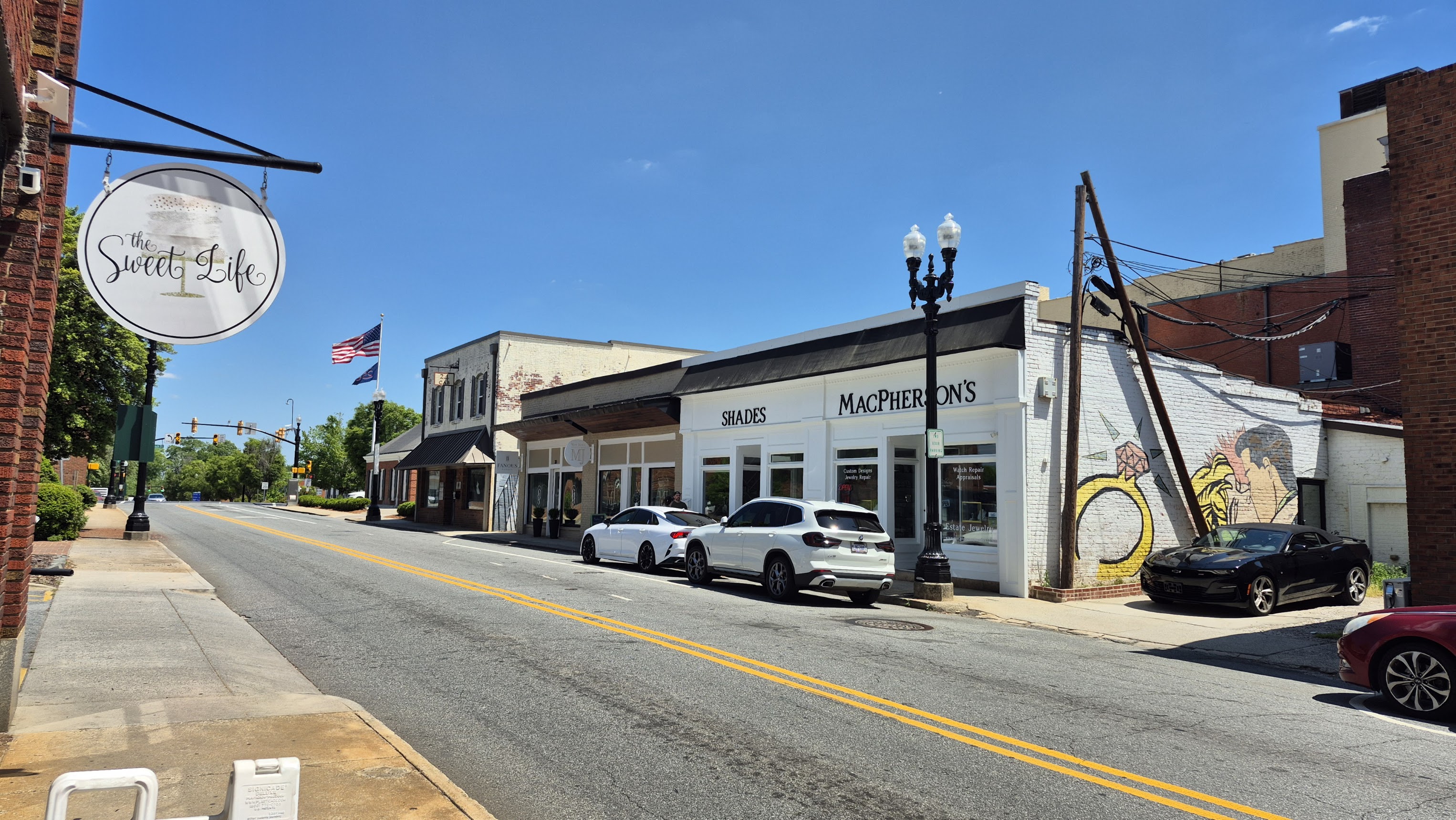 MacPherson's Diamonds & Designs storefront
